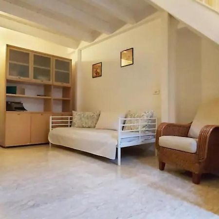 Holiday House Nel Cuore Di Bari Dış mekan fotoğraf