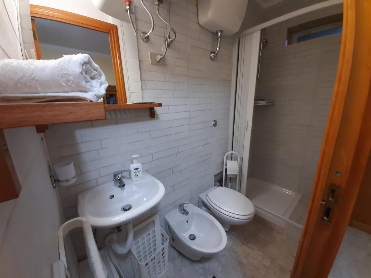 Holiday House Nel Cuore Di Bari Dış mekan fotoğraf
