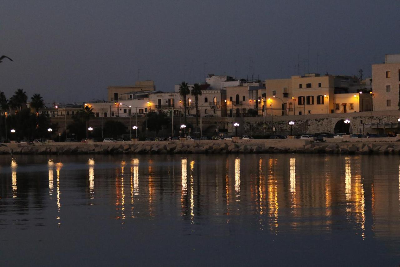 Holiday House Nel Cuore Di Bari Dış mekan fotoğraf