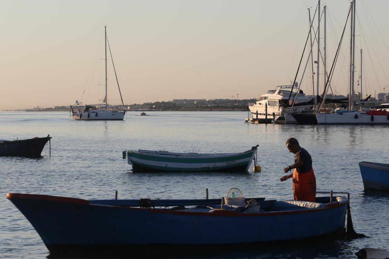 Holiday House Nel Cuore Di Bari Dış mekan fotoğraf