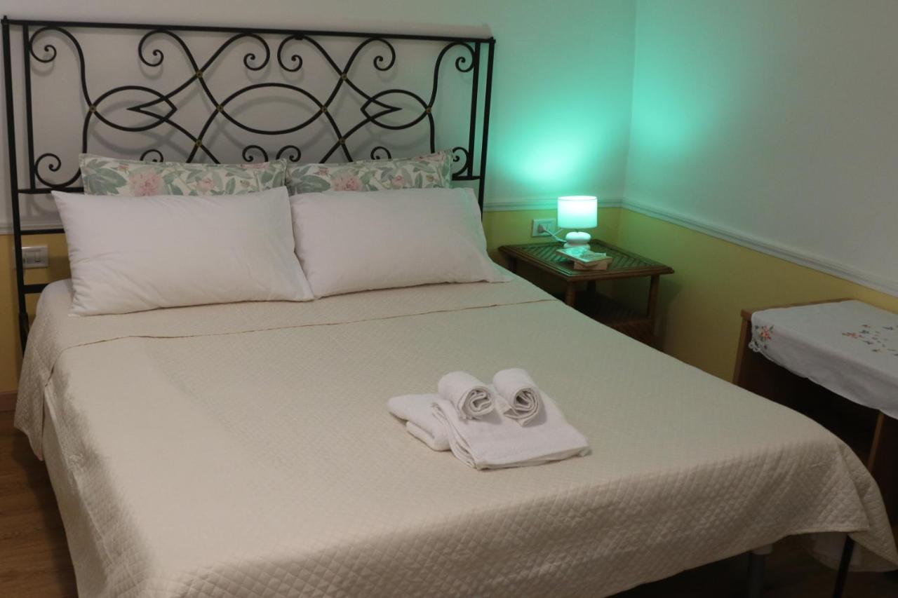 Holiday House Nel Cuore Di Bari Dış mekan fotoğraf