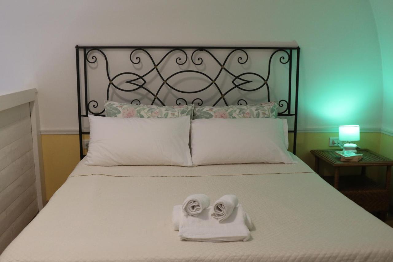 Holiday House Nel Cuore Di Bari Dış mekan fotoğraf