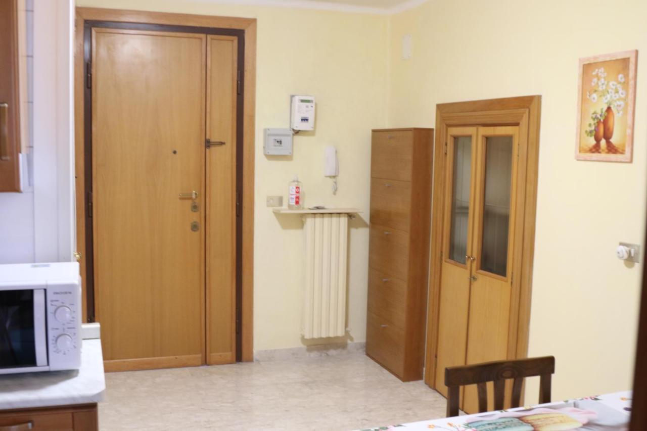 Holiday House Nel Cuore Di Bari Dış mekan fotoğraf