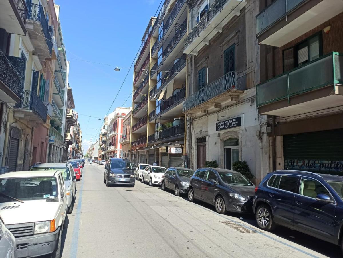 Holiday House Nel Cuore Di Bari Dış mekan fotoğraf